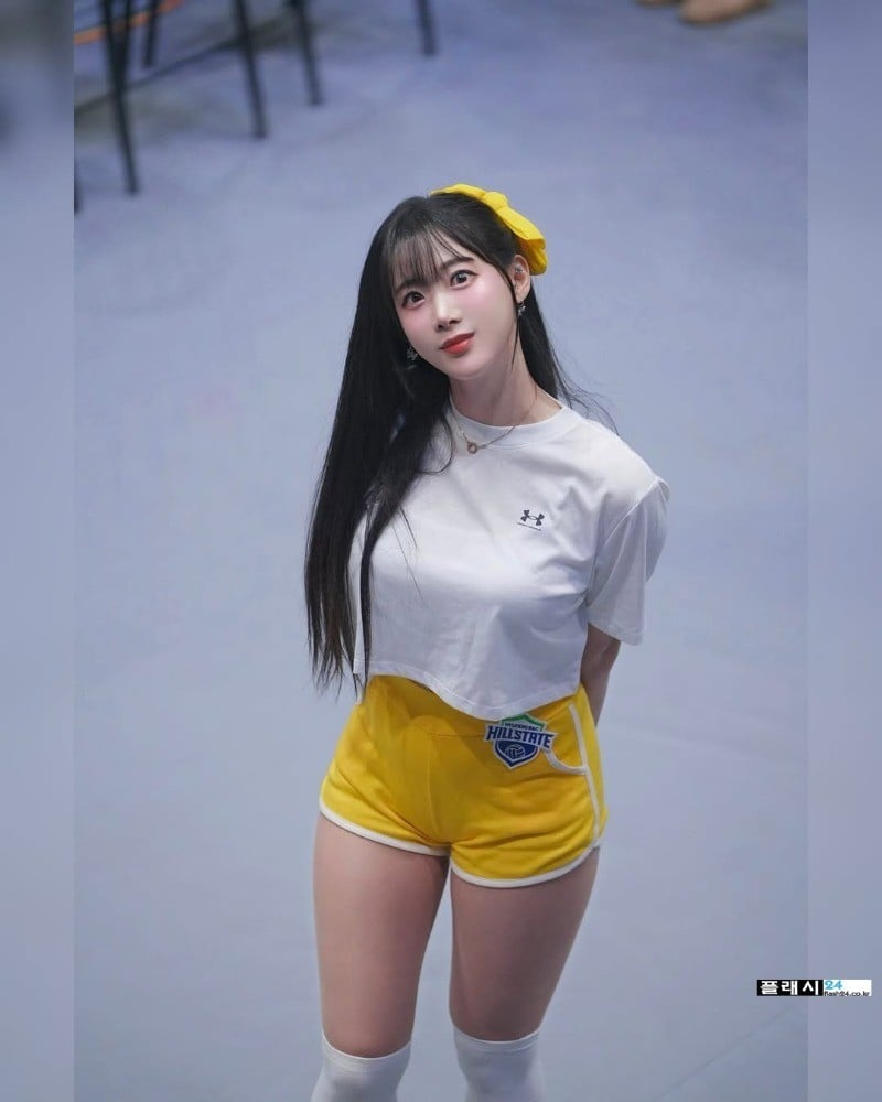 더욱 육덕진 김하나 치어리더 근황