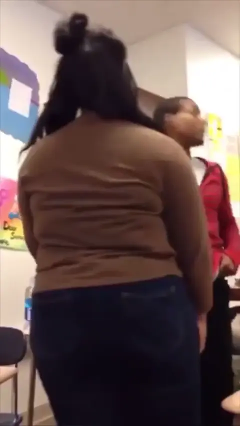 덩치 믿고 시비 걸던 학생 관련 이미지